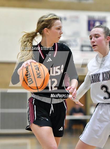 Thumbnail 3 in Colusa vs. Valley Christian (Sutter Tournament) photogallery.