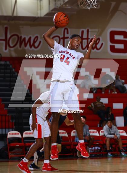 Thumbnail 3 in George Washington Prep vs. Notre Dame (SO) (Ryse Williams Pac Shores Tournament) photogallery.