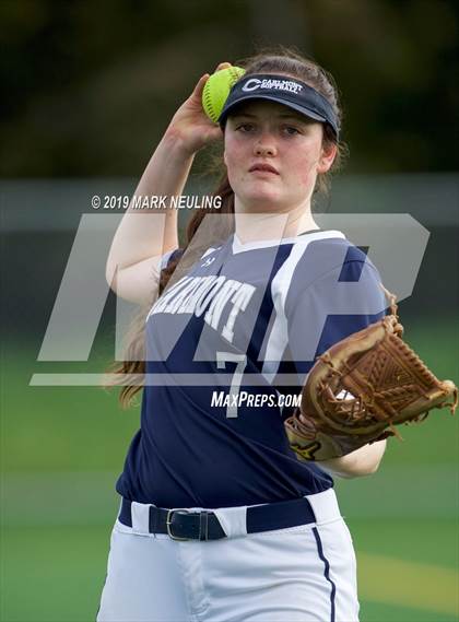 Thumbnail 1 in Carlmont @ Hillsdale photogallery.