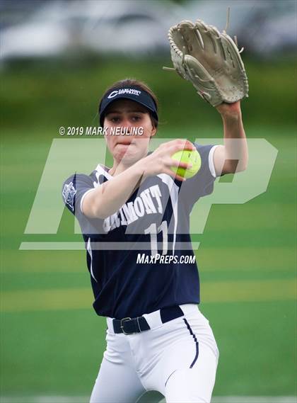 Thumbnail 2 in Carlmont @ Hillsdale photogallery.