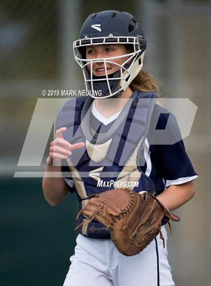 Thumbnail 1 in Carlmont @ Hillsdale photogallery.