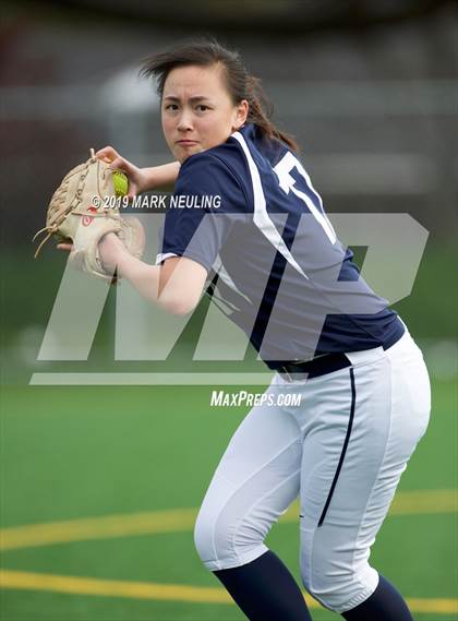 Thumbnail 1 in Carlmont @ Hillsdale photogallery.
