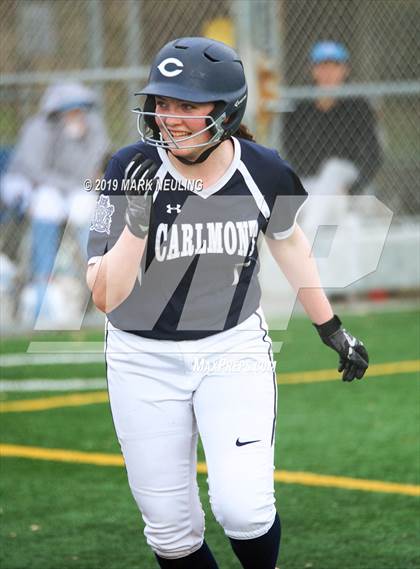 Thumbnail 2 in Carlmont @ Hillsdale photogallery.