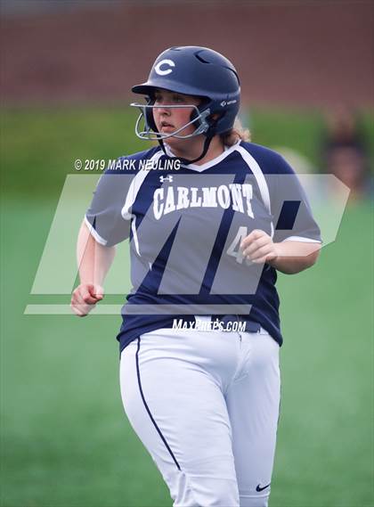 Thumbnail 1 in Carlmont @ Hillsdale photogallery.