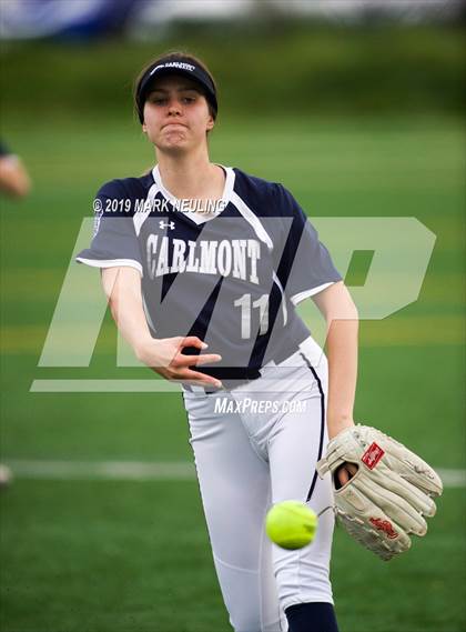 Thumbnail 1 in Carlmont @ Hillsdale photogallery.