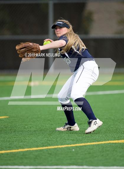 Thumbnail 2 in Carlmont @ Hillsdale photogallery.