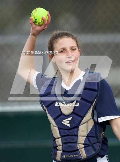 Thumbnail 1 in Carlmont @ Hillsdale photogallery.