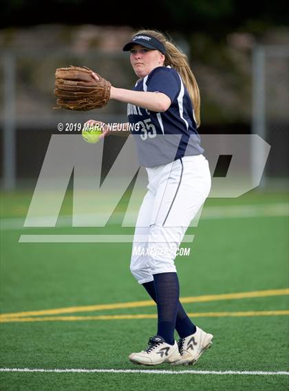 Thumbnail 2 in Carlmont @ Hillsdale photogallery.