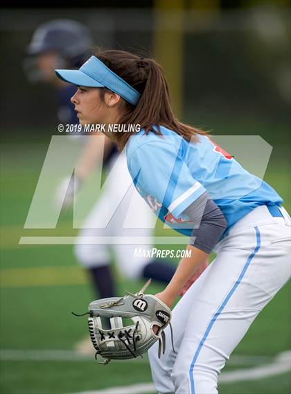 Thumbnail 1 in Carlmont @ Hillsdale photogallery.