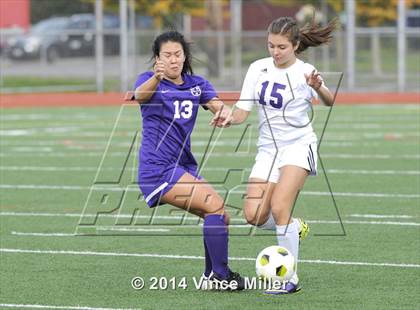 Thumbnail 1 in Columbia River vs. Sumner (WIAA WCD/SW 3A District Final) photogallery.