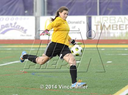 Thumbnail 2 in Columbia River vs. Sumner (WIAA WCD/SW 3A District Final) photogallery.