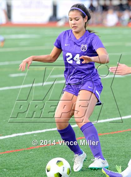 Thumbnail 1 in Columbia River vs. Sumner (WIAA WCD/SW 3A District Final) photogallery.