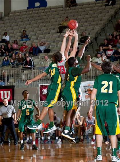 Thumbnail 1 in Northwest vs. Klein Forest (Whataburger Tournament) photogallery.