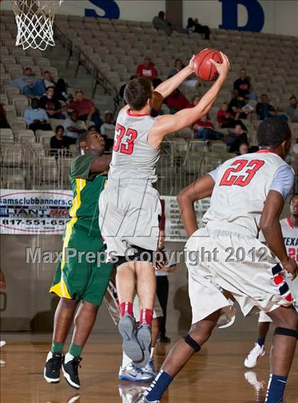 Thumbnail 1 in Northwest vs. Klein Forest (Whataburger Tournament) photogallery.