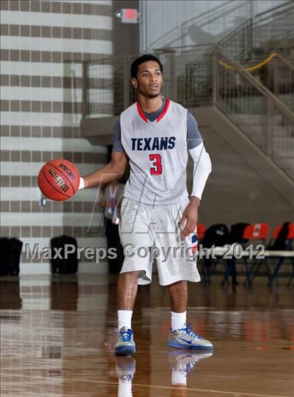 Thumbnail 2 in Northwest vs. Klein Forest (Whataburger Tournament) photogallery.