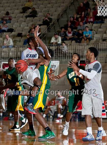 Thumbnail 3 in Northwest vs. Klein Forest (Whataburger Tournament) photogallery.