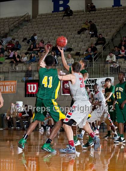 Thumbnail 1 in Northwest vs. Klein Forest (Whataburger Tournament) photogallery.