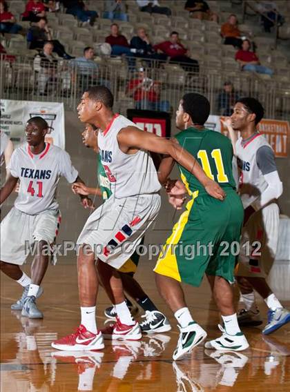 Thumbnail 2 in Northwest vs. Klein Forest (Whataburger Tournament) photogallery.