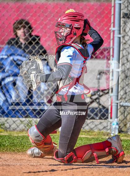 Thumbnail 2 in Cotter vs Harding Academy (Cave City) photogallery.