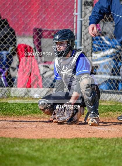 Thumbnail 1 in Cotter vs Harding Academy (Cave City) photogallery.