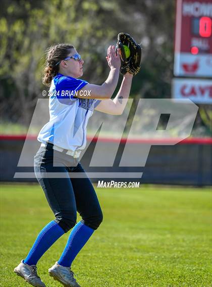 Thumbnail 3 in Cotter vs Harding Academy (Cave City) photogallery.