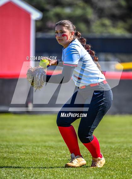 Thumbnail 2 in Cotter vs Harding Academy (Cave City) photogallery.