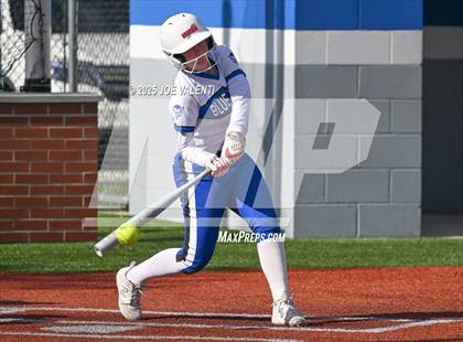Thumbnail 2 in Lockport @ Kenmore West photogallery.