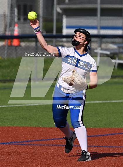 Thumbnail 1 in Lockport @ Kenmore West photogallery.