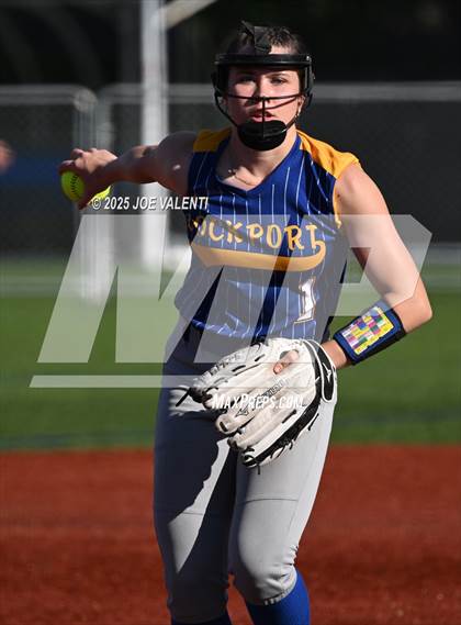 Thumbnail 1 in Lockport @ Kenmore West photogallery.