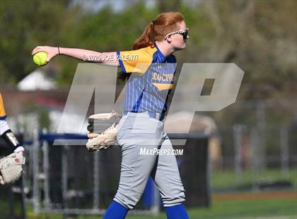 Thumbnail 3 in Lockport @ Kenmore West photogallery.