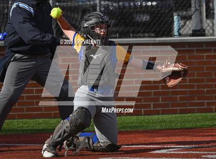 Thumbnail 2 in Lockport @ Kenmore West photogallery.