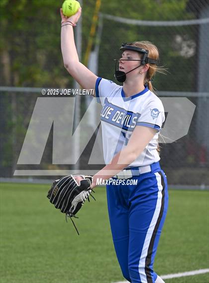 Thumbnail 1 in Lockport @ Kenmore West photogallery.