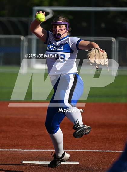 Thumbnail 1 in Lockport @ Kenmore West photogallery.