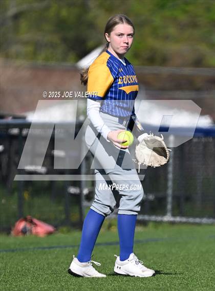 Thumbnail 2 in Lockport @ Kenmore West photogallery.
