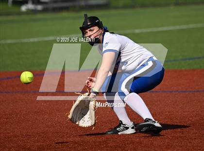Thumbnail 3 in Lockport @ Kenmore West photogallery.