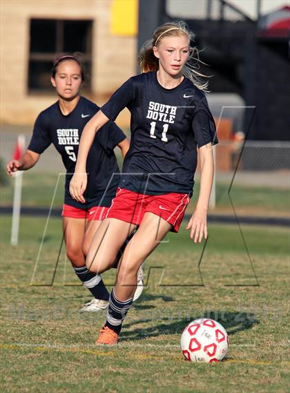 Thumbnail 2 in South-Doyle @ Seymour photogallery.