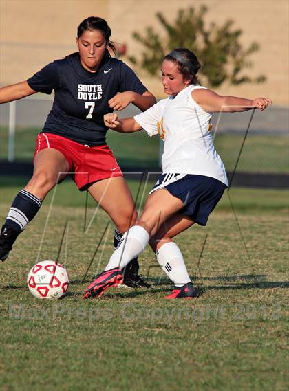 Thumbnail 2 in South-Doyle @ Seymour photogallery.