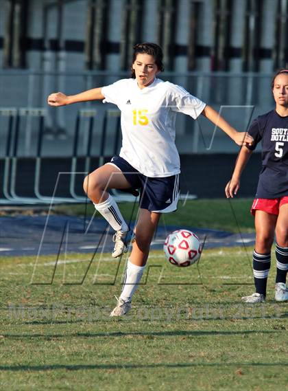Thumbnail 1 in South-Doyle @ Seymour photogallery.