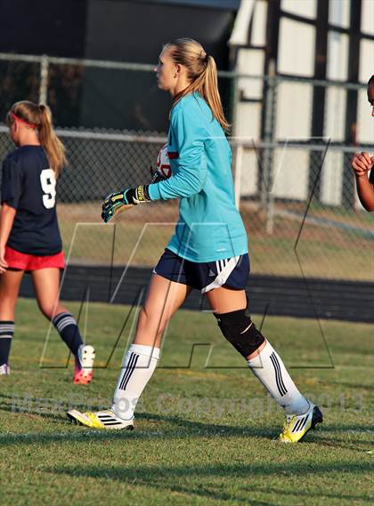 Thumbnail 2 in South-Doyle @ Seymour photogallery.