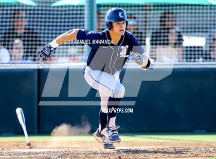Thumbnail 1 in Harvard-Westlake vs Loyola photogallery.