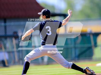 Thumbnail 2 in Harvard-Westlake vs Loyola photogallery.