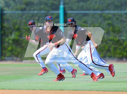Thumbnail 3 in Harvard-Westlake vs Loyola photogallery.