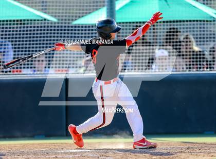 Thumbnail 3 in Harvard-Westlake vs Loyola photogallery.