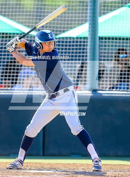 Thumbnail 3 in Harvard-Westlake vs Loyola photogallery.