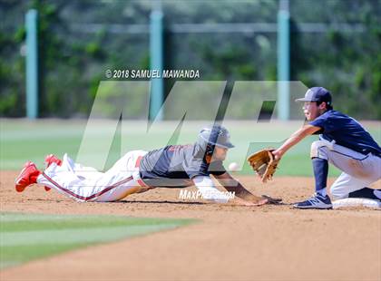 Thumbnail 3 in Harvard-Westlake vs Loyola photogallery.