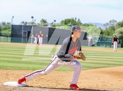 Thumbnail 1 in Harvard-Westlake vs Loyola photogallery.