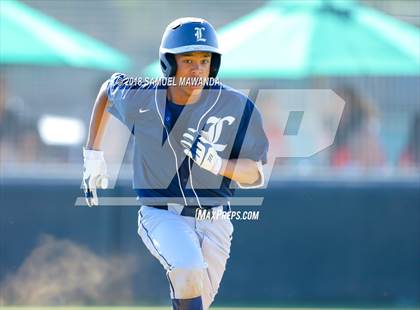 Thumbnail 2 in Harvard-Westlake vs Loyola photogallery.