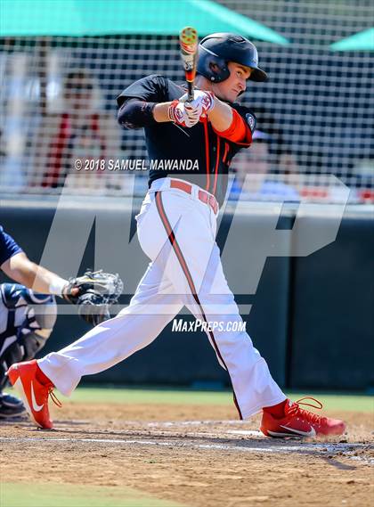 Thumbnail 1 in Harvard-Westlake vs Loyola photogallery.