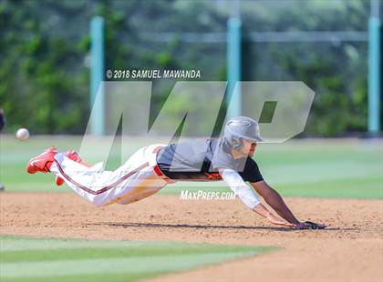 Thumbnail 2 in Harvard-Westlake vs Loyola photogallery.