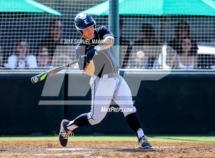 Thumbnail 3 in Harvard-Westlake vs Loyola photogallery.